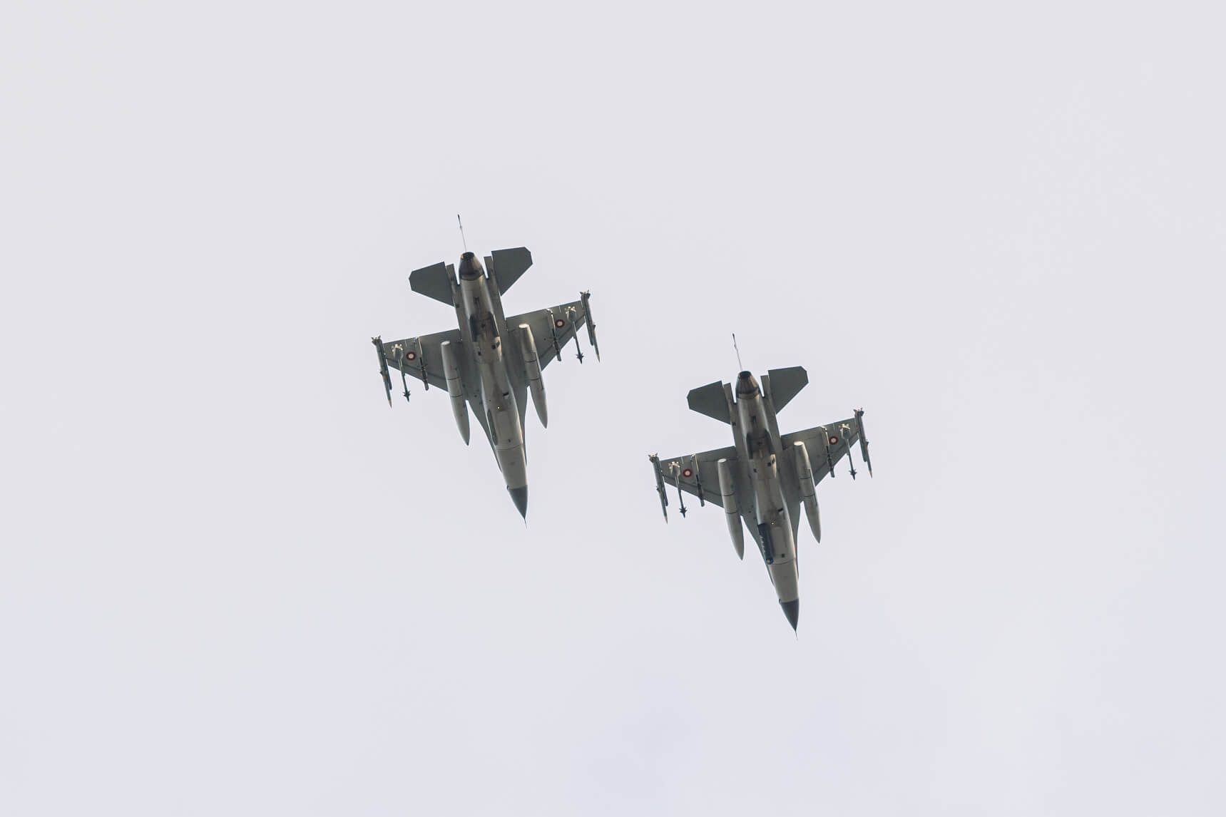 The two F-16s returning to Aviano AB with their load of aam and JDAMs